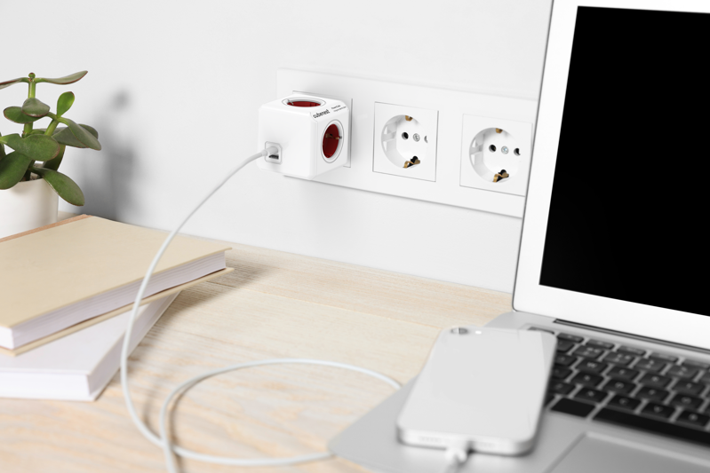 Cubenest PowerCube Original USB A+C PD 20 W 1,5 m roșu